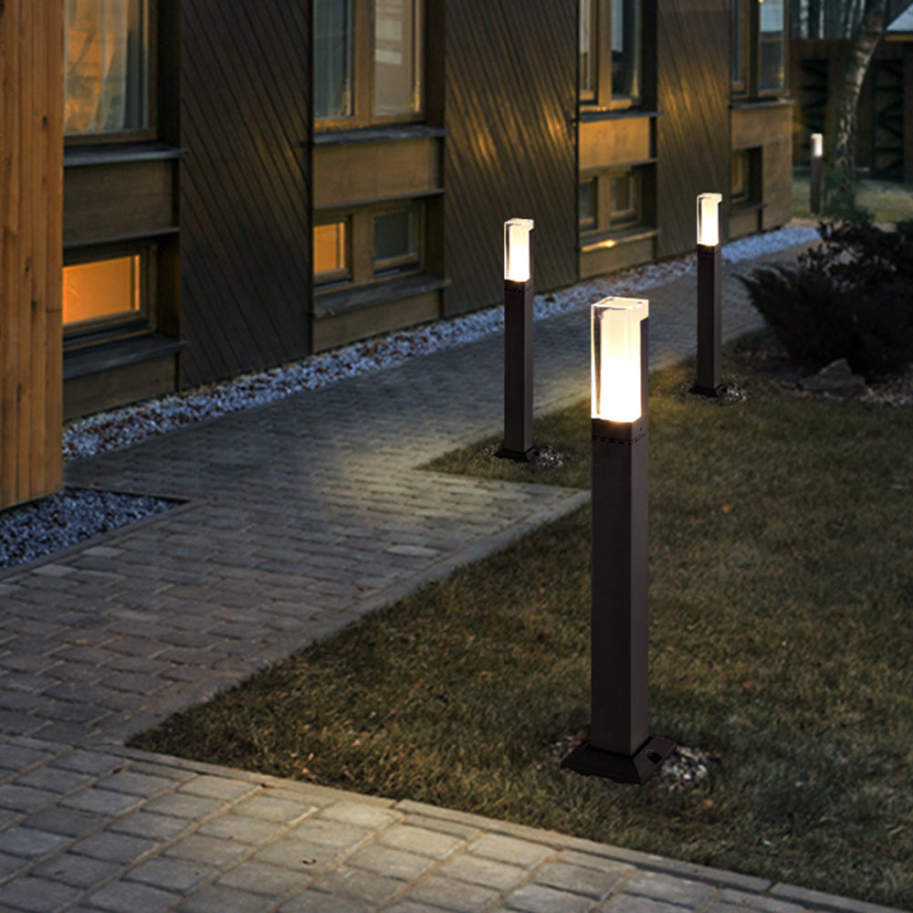 Ray Modern Rectangular Column Solar Outdoor Path Light, Black | ventumra