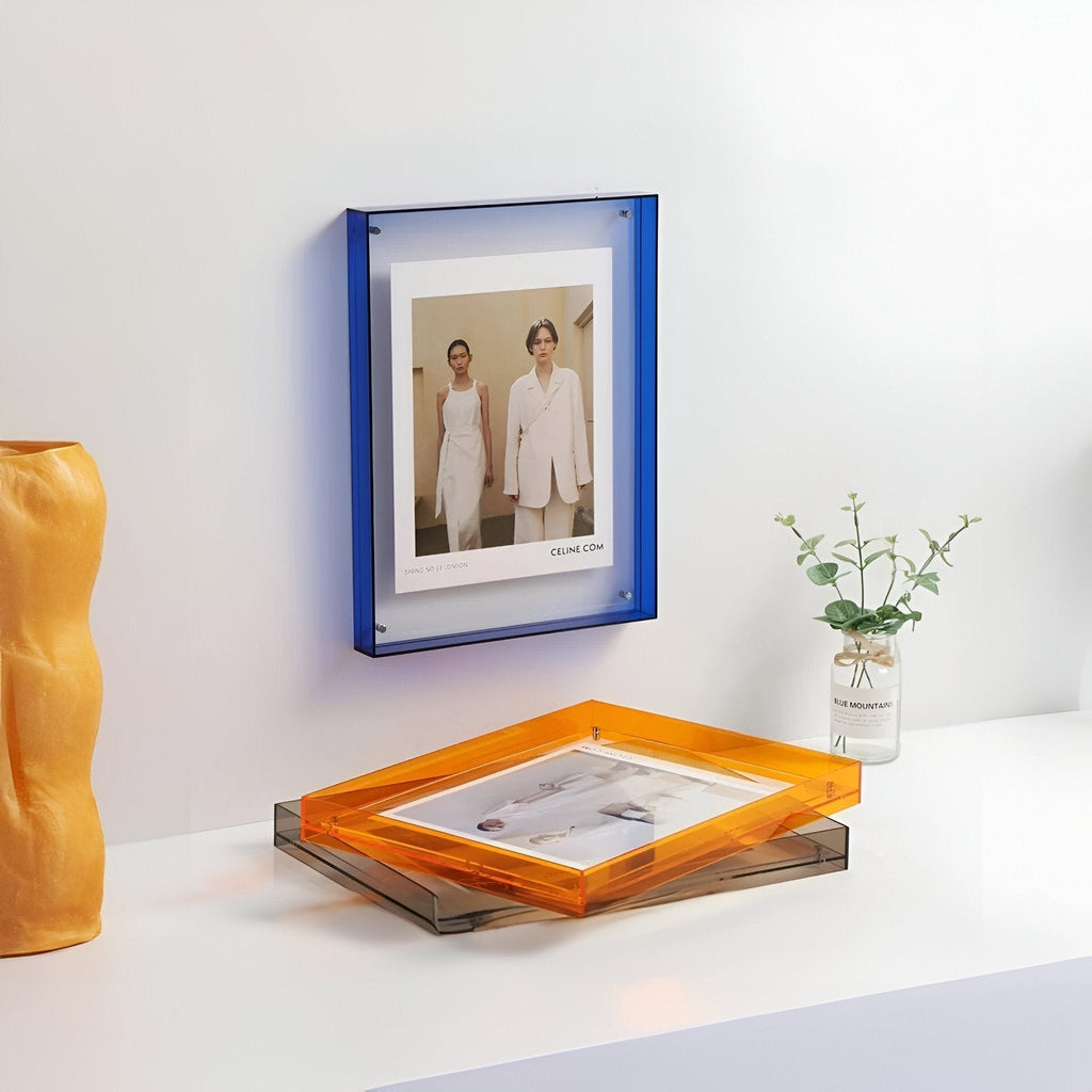 Acrylic Floating Photo Frame | Ventumra