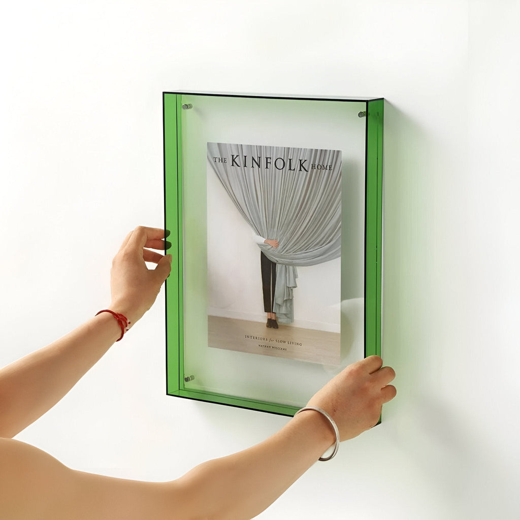 Acrylic Floating Photo Frame | Ventumra