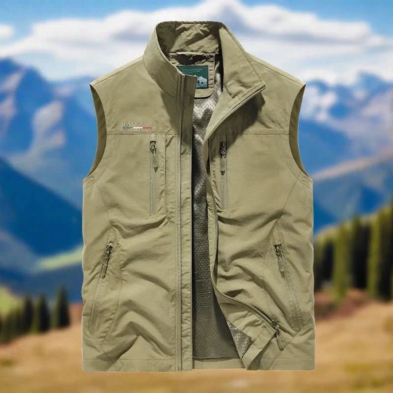 AdventurePro Men's Outdoor Vest With Five Pockets, Lightweight Water Repellent | Ventumra