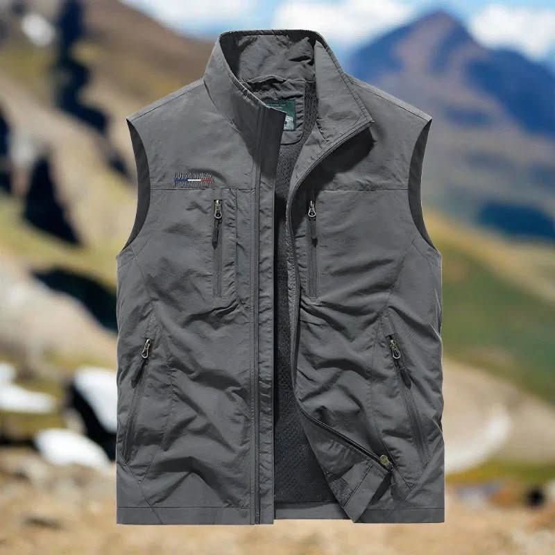 AdventurePro Men's Outdoor Vest With Five Pockets, Lightweight Water Repellent | Ventumra