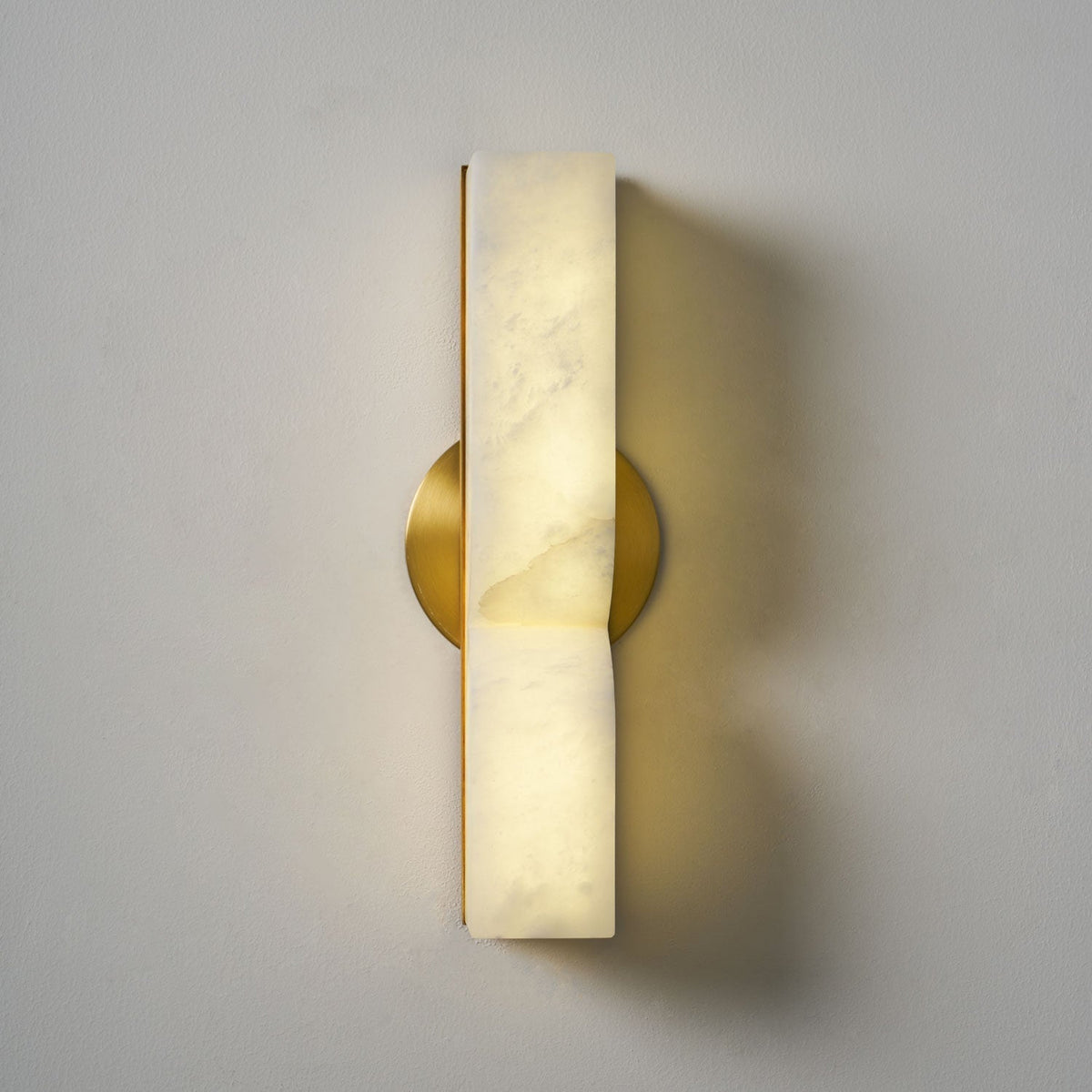 Alabaster Essence LED Wall Sconce | Ventumra