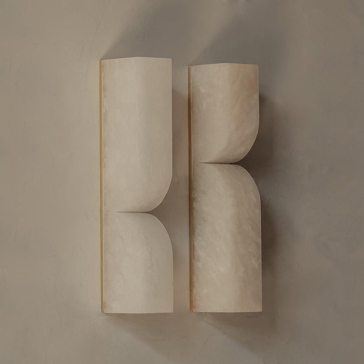 Alabaster Essence LED Wall Sconce | Ventumra