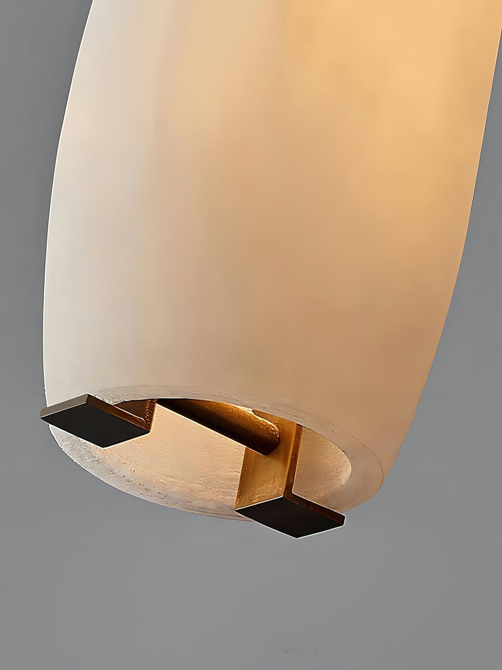 Kvennuvye Flute Modern Minimalist Alabaster Pendant Light | ventumra