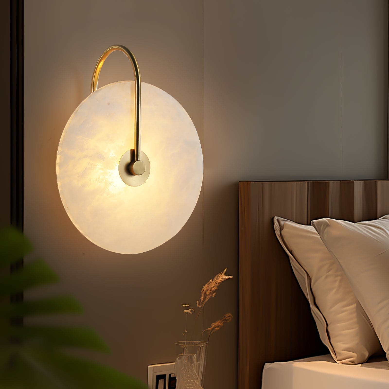 Kristy Alabaster LED Wall Lamp Round Iconic Circular | ventumra