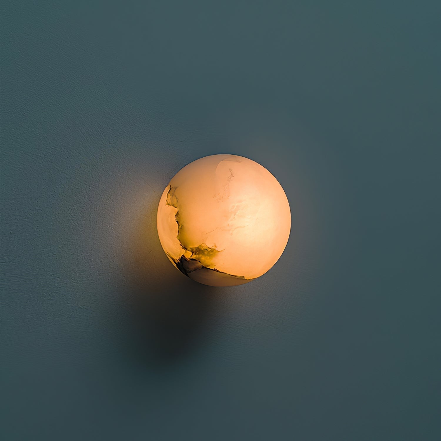 Lynq Alabaster Mini Orb Wall Lamp | ventumra