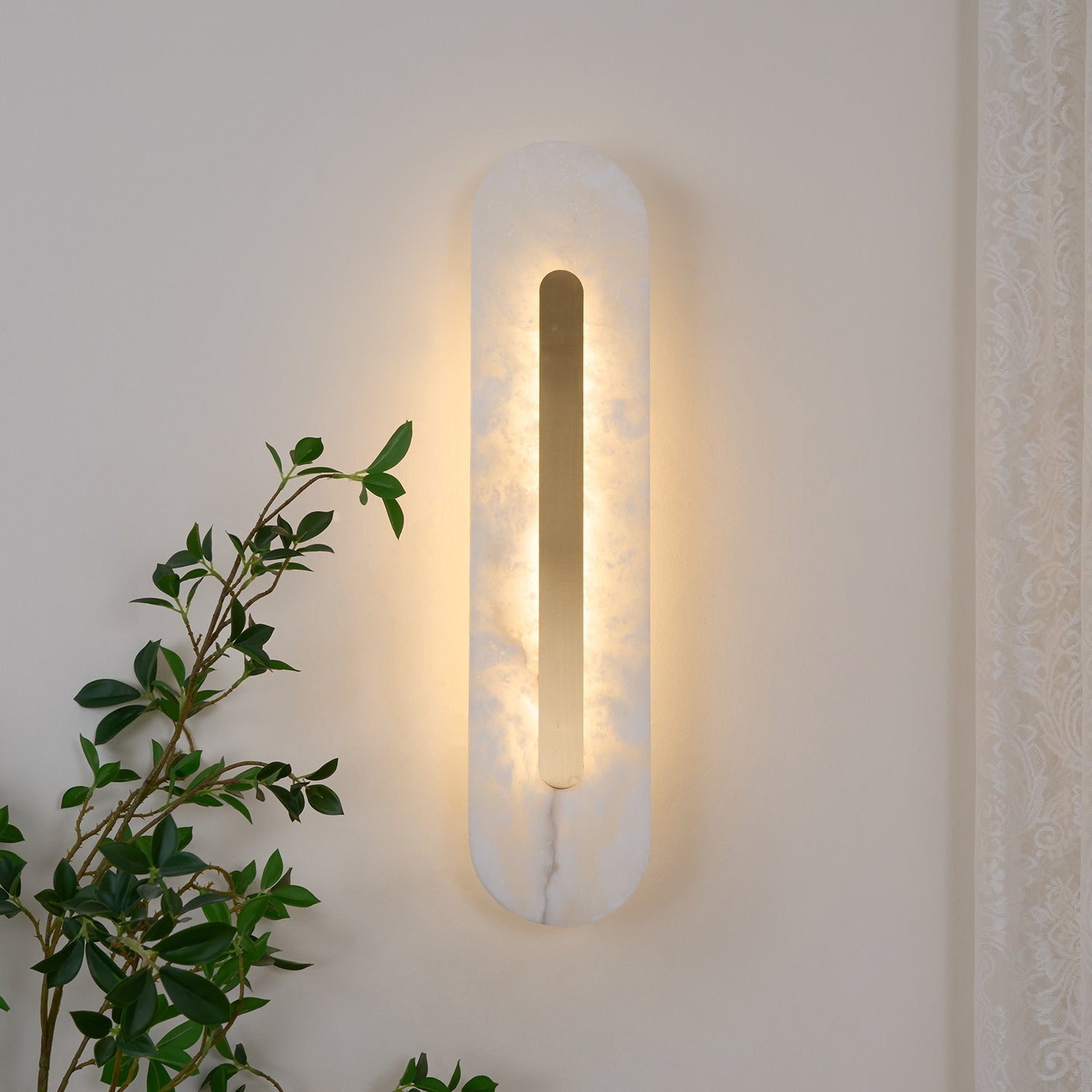 Hurn Alabaster Rounded Wall Lamp | ventumra