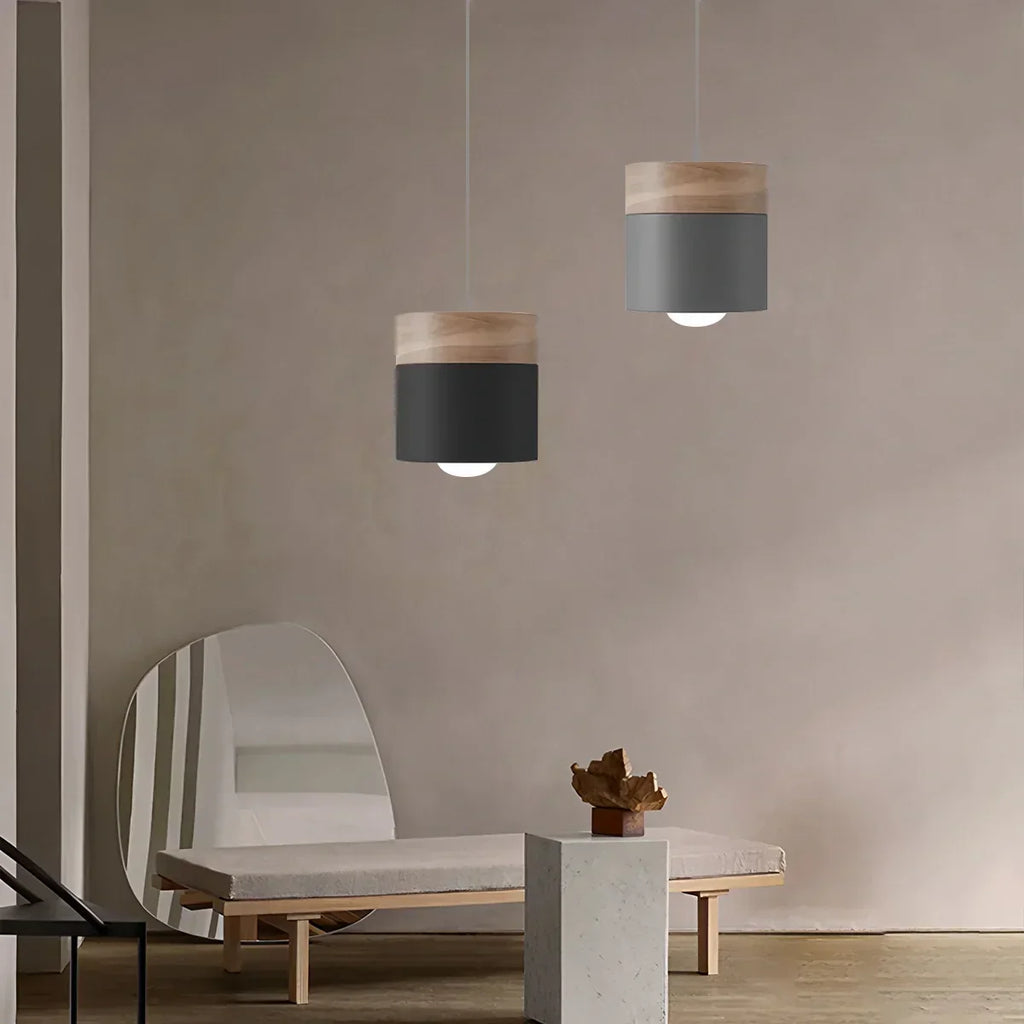 Pendul din lemn Laetus pentru interioare contemporane, design modern | Ventumra