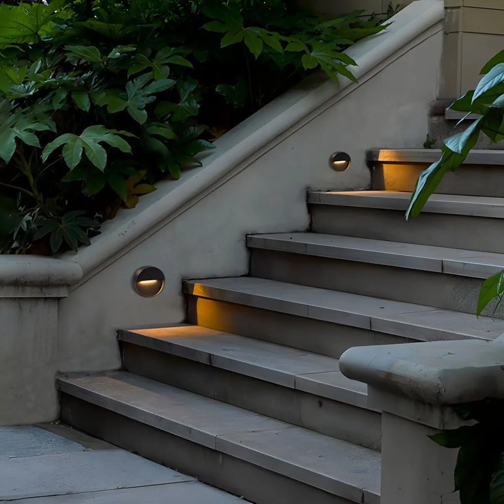 Round Or Square Outdoor Waterproof Wall Light | Ventumra