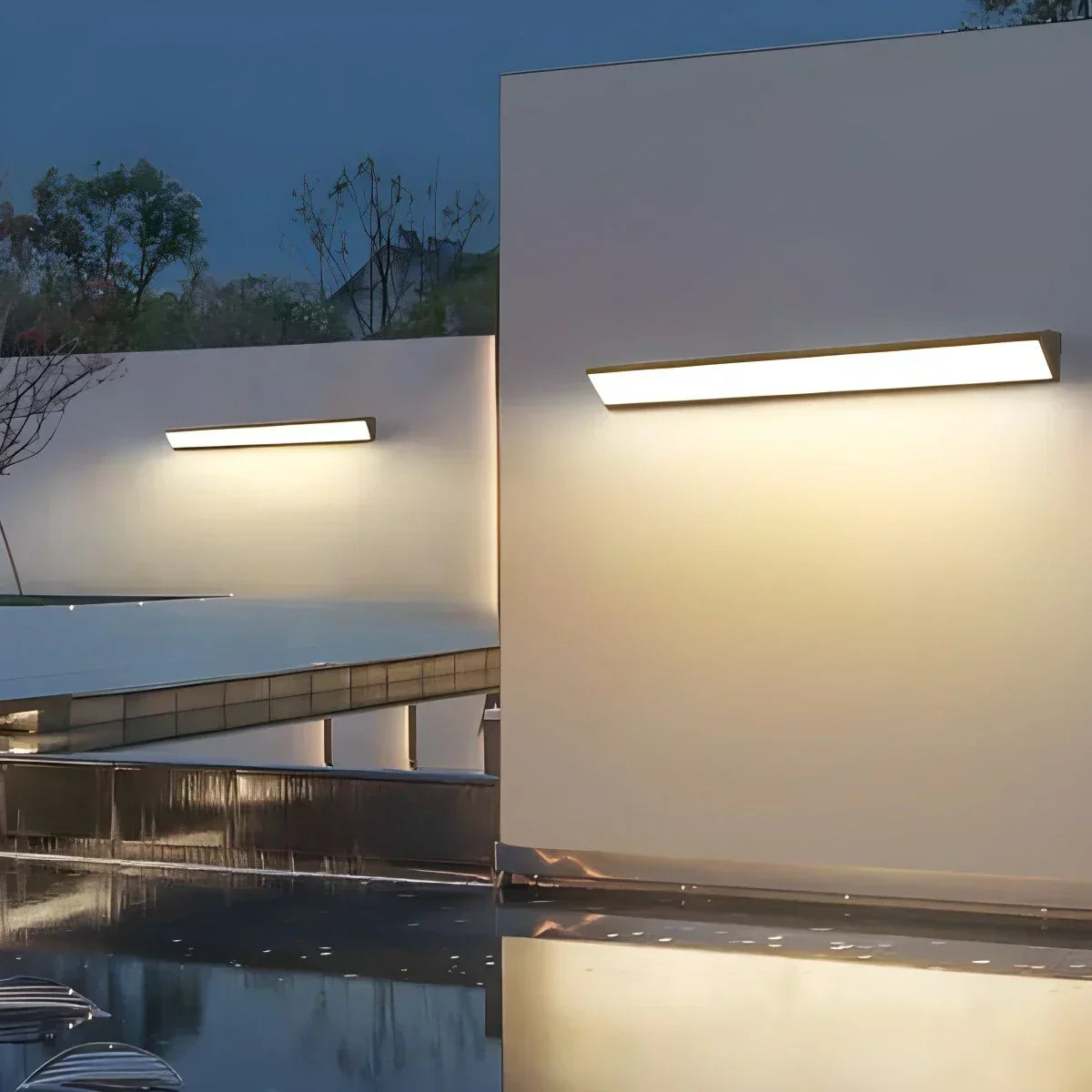 Weatherproof Exterior Wall Light for Outdoor Spaces | Ventumra