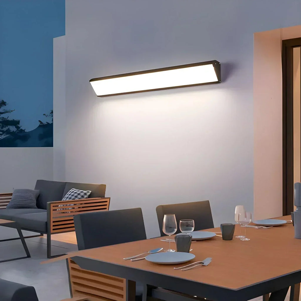 Weatherproof Exterior Wall Light for Outdoor Spaces | Ventumra
