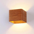 Artisan Oak Cube Wall Light | Ventumra