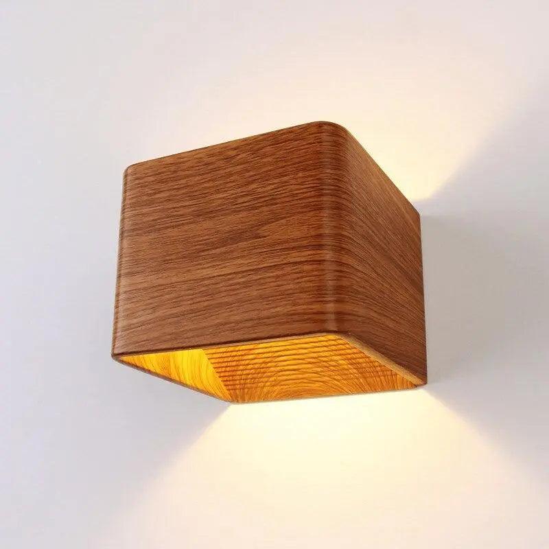 Artisan Oak Cube Wall Light | Ventumra