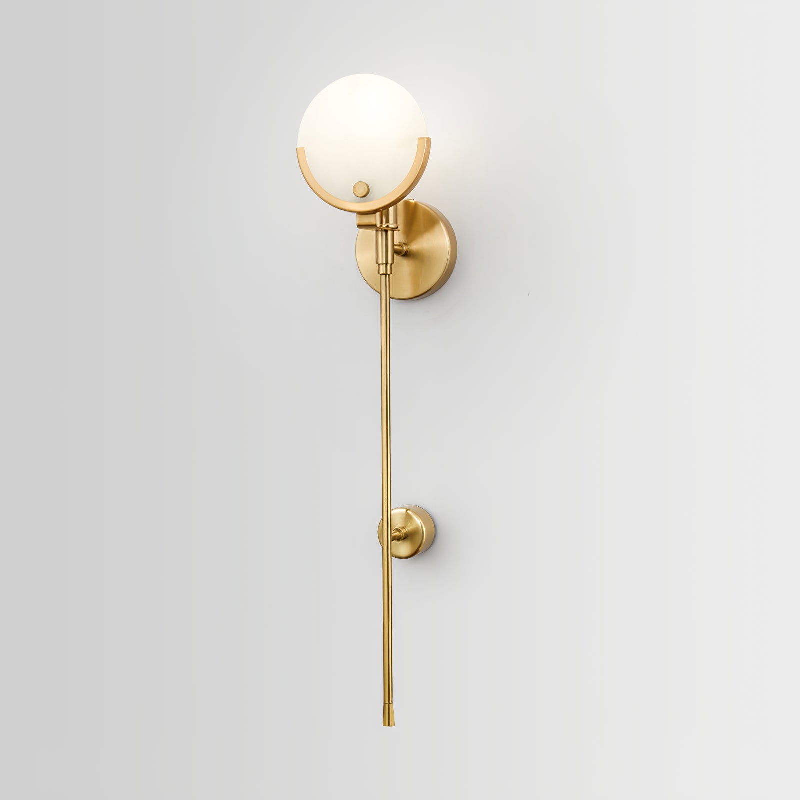 Bravi Brass Sconce Alabaster | ventumra