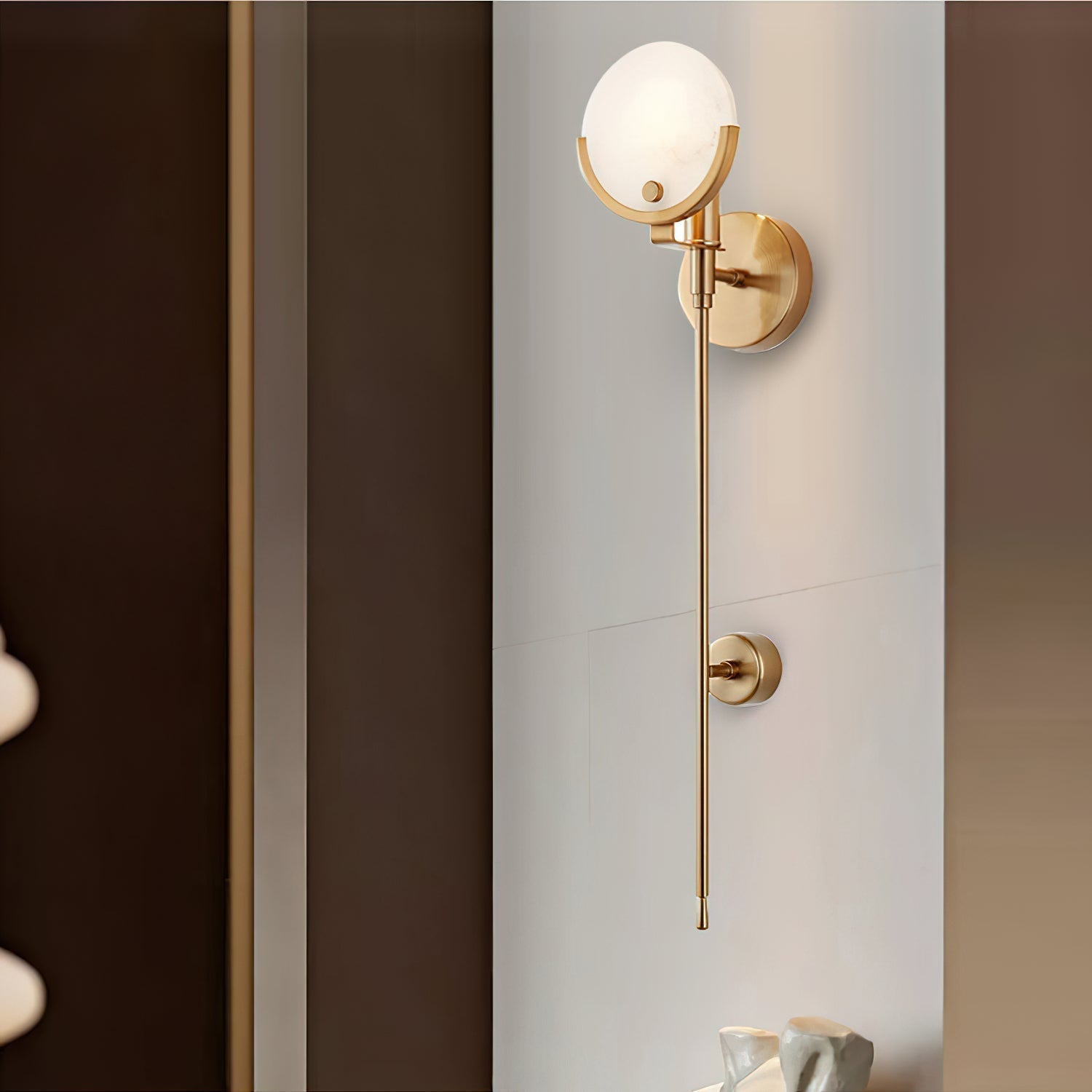 Bravi Brass Sconce Alabaster | ventumra