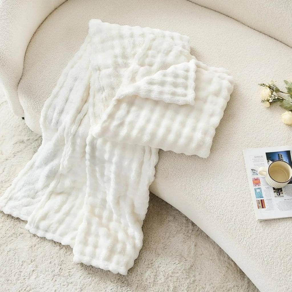 CozyNest 3D Bubble Plush Blanket — Raised Grid Texture, Lightweight Warmth