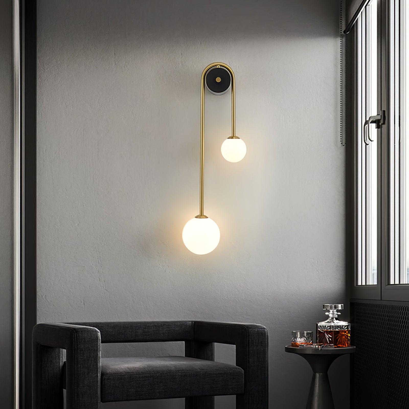 Elaro Brass Arc Wall Light | ventumra