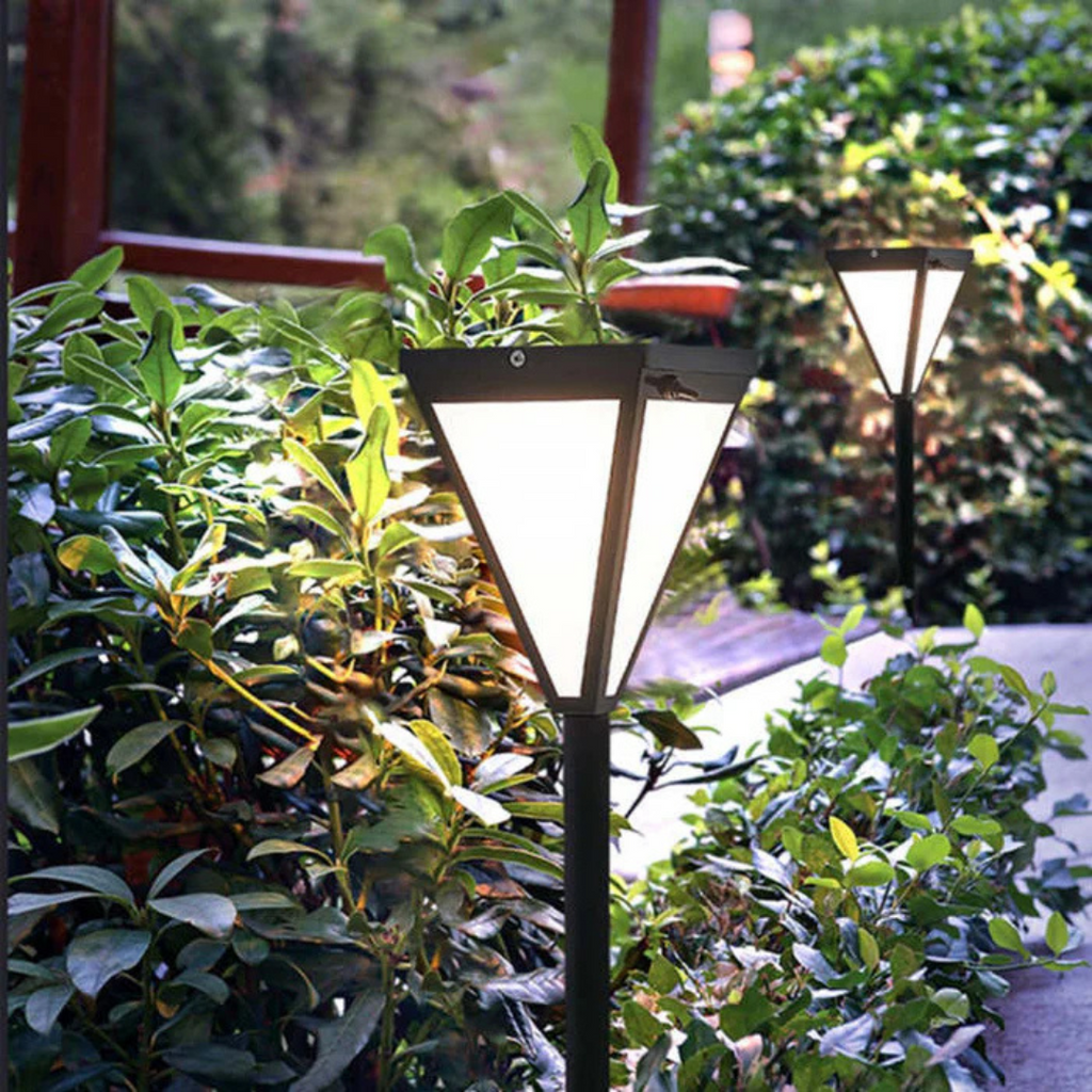 LumaVerdant Garden Solar Lamp Dusk to Dawn Outdoor Light