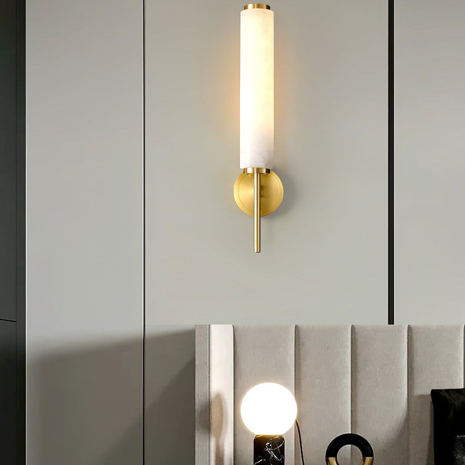 Jern Art Deco Alabaster Wall Lamp | ventumra