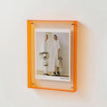 Présentoir photo en acrylique transparent et coloré PrismFrame