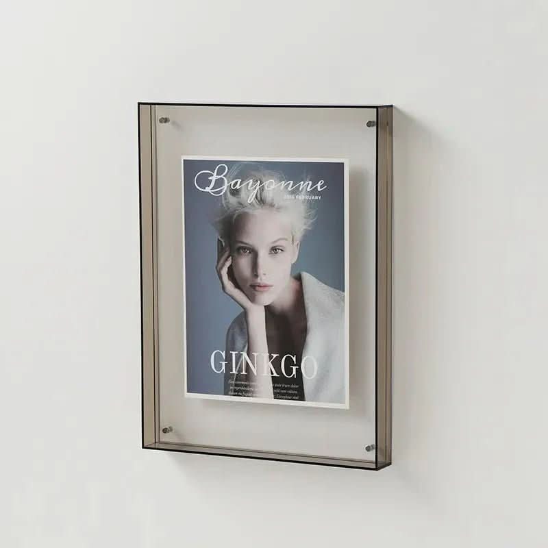Présentoir photo en acrylique transparent et coloré PrismFrame