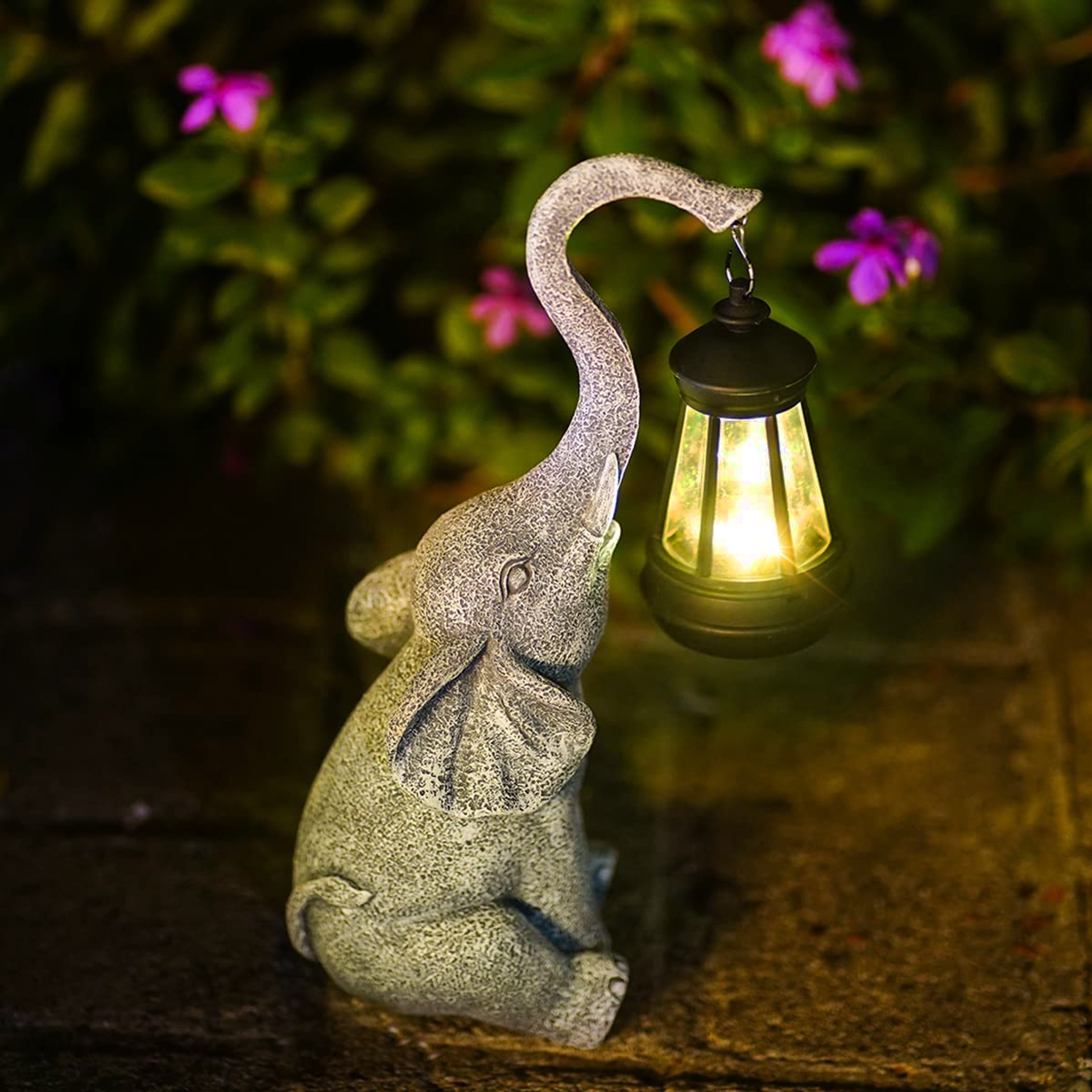AuroraHaven Garden Lamp With Automatic Golden Glow Outdoor Light