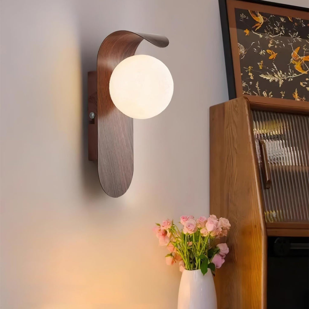 Arden Orb Wall Sconce | Ventumra