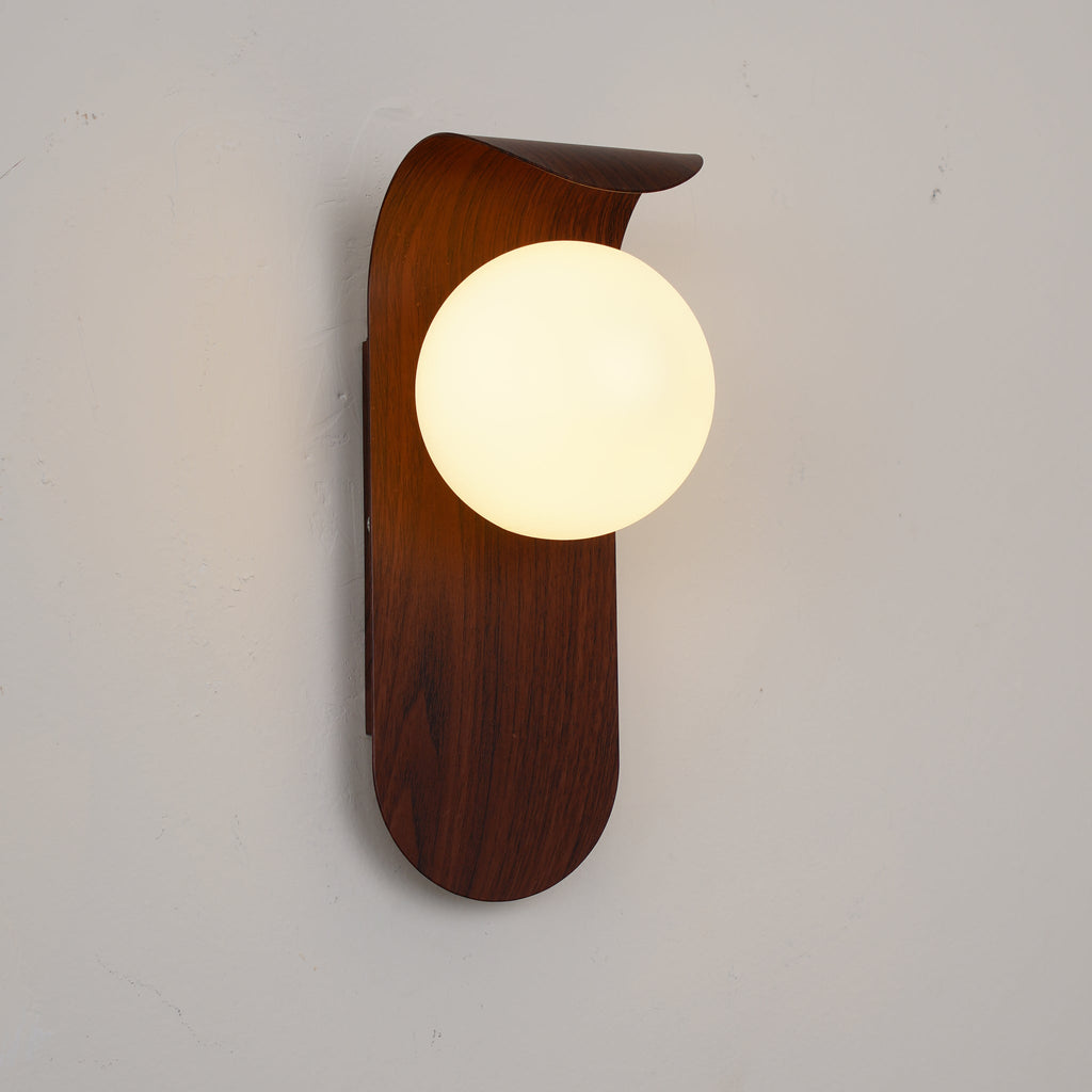 Arden Orb Wall Sconce | Ventumra