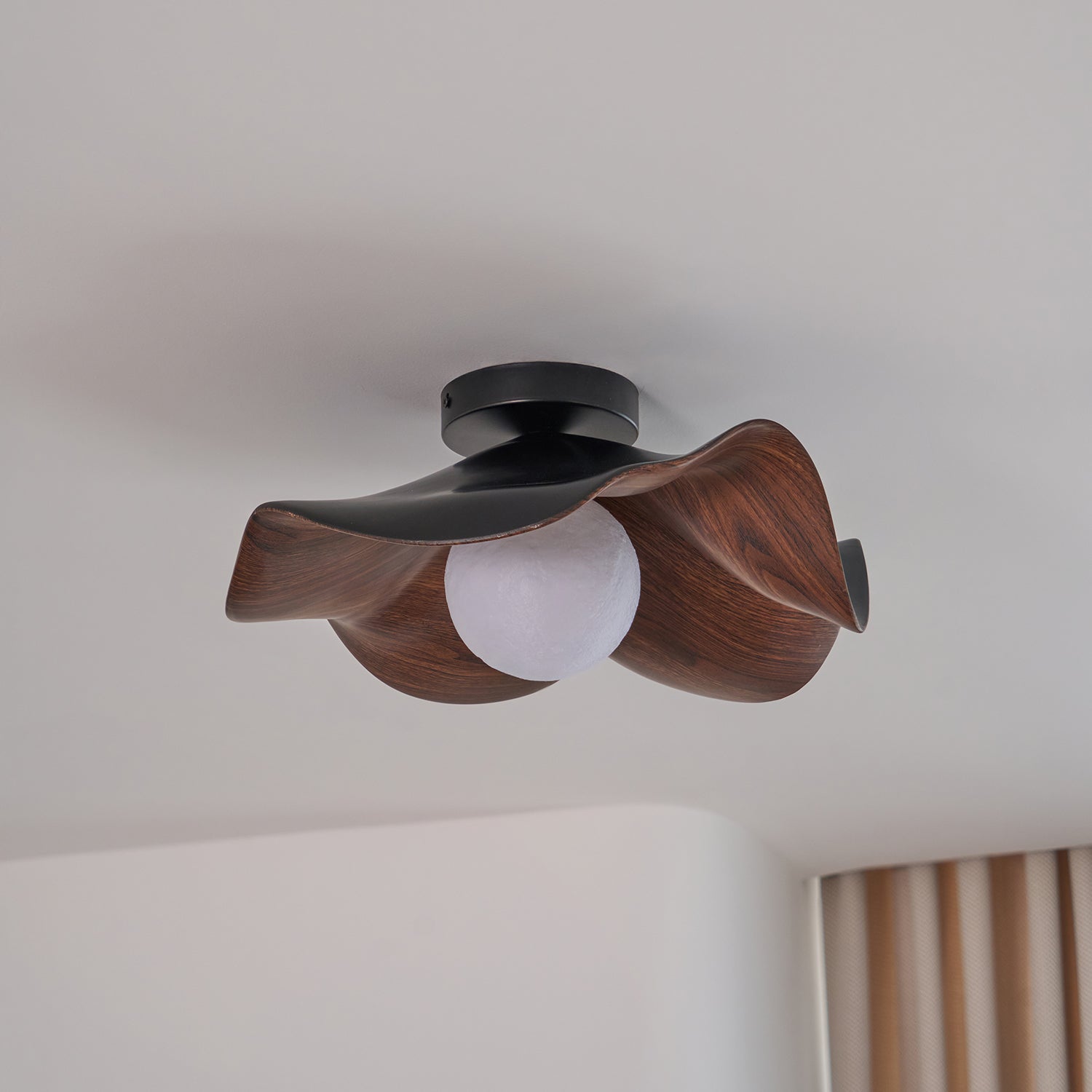 Lanoe Ceiling Light Wood Black&White | ventumra