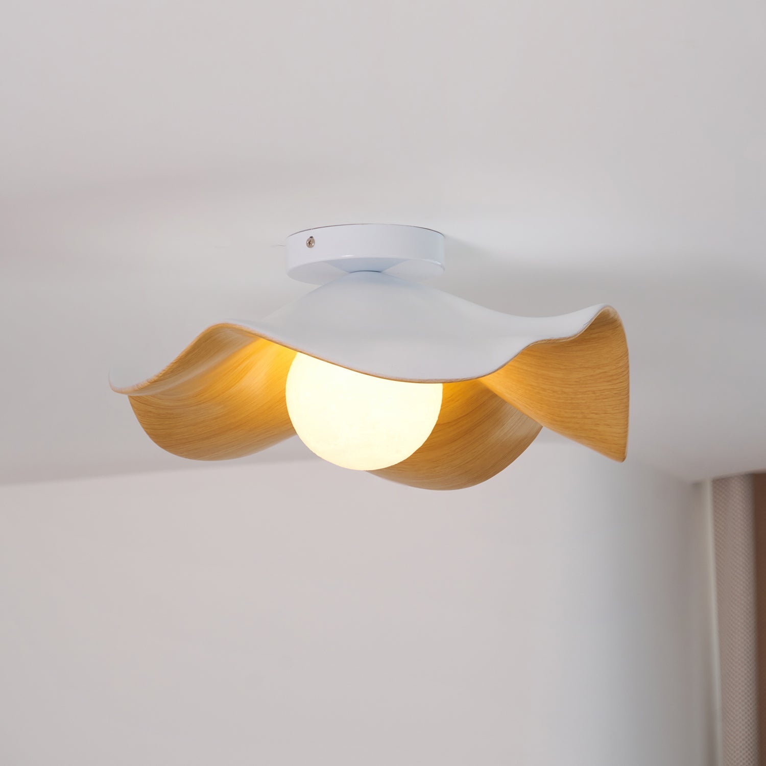 Lanoe Ceiling Light Wood Black&White | ventumra