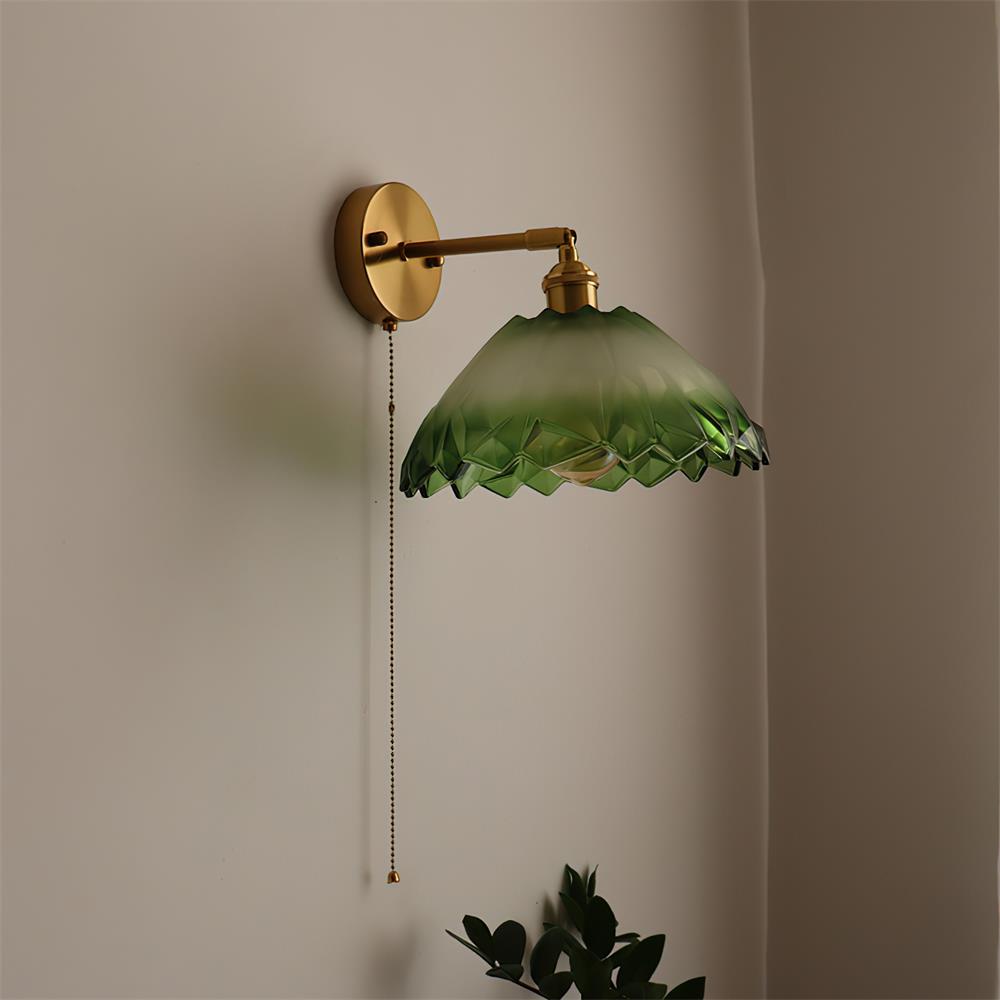 Wall Lamp Brass with Green/Clear Glass Shade and Pull Chain | ventumra