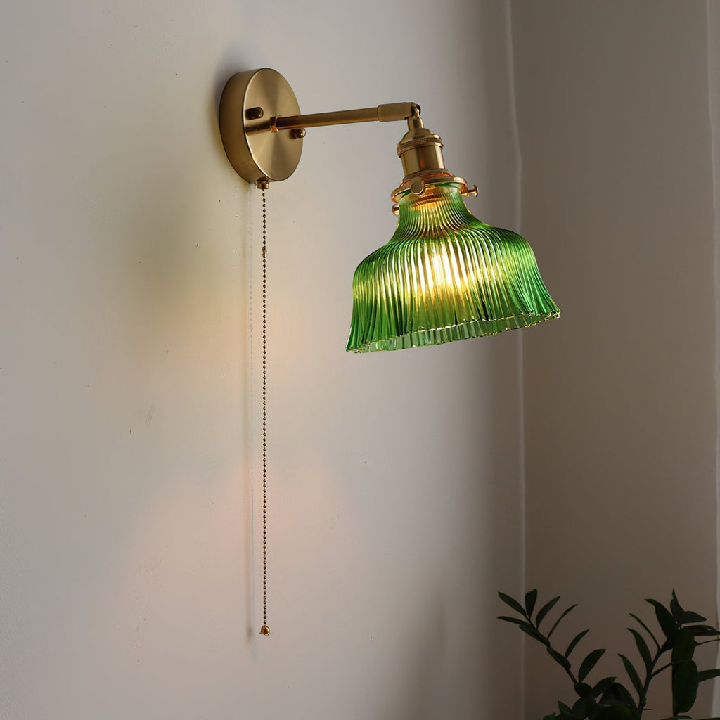 Wall Lamp Brass with Green/Clear Glass Shade and Pull Chain | ventumra