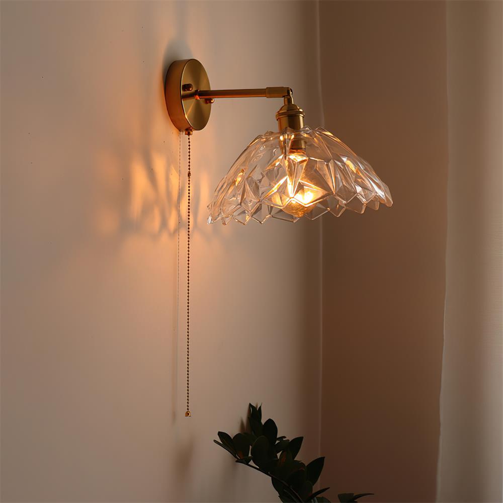 Wall Lamp Brass with Green/Clear Glass Shade and Pull Chain | ventumra