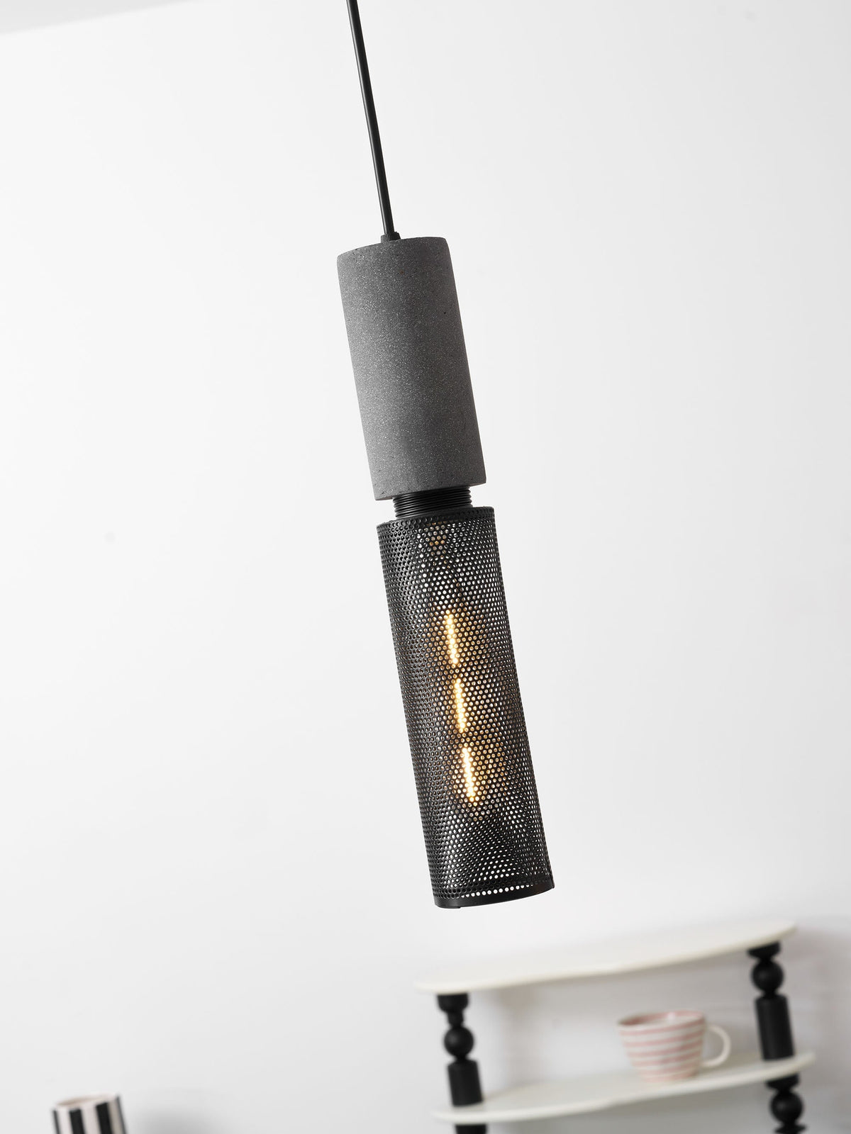 Mesh Cylinder Pendant Light | Ventumra
