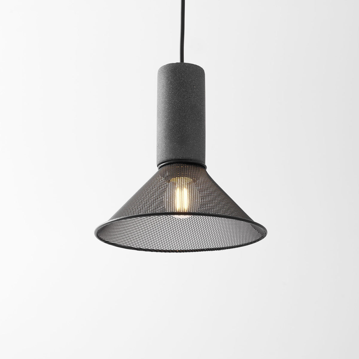Mesh Cylinder Pendant Light | Ventumra