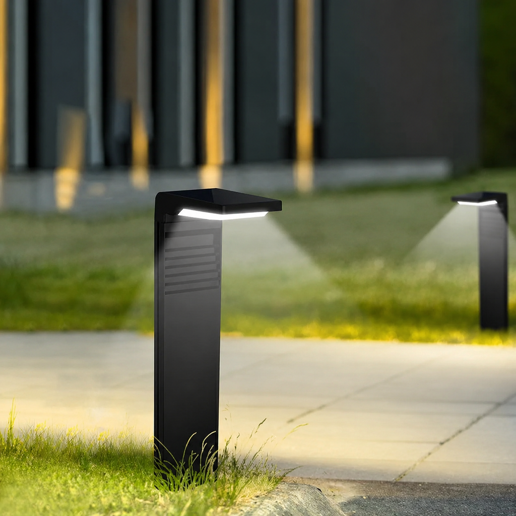 Seralux Architectural Yard Path Light | Ventumra