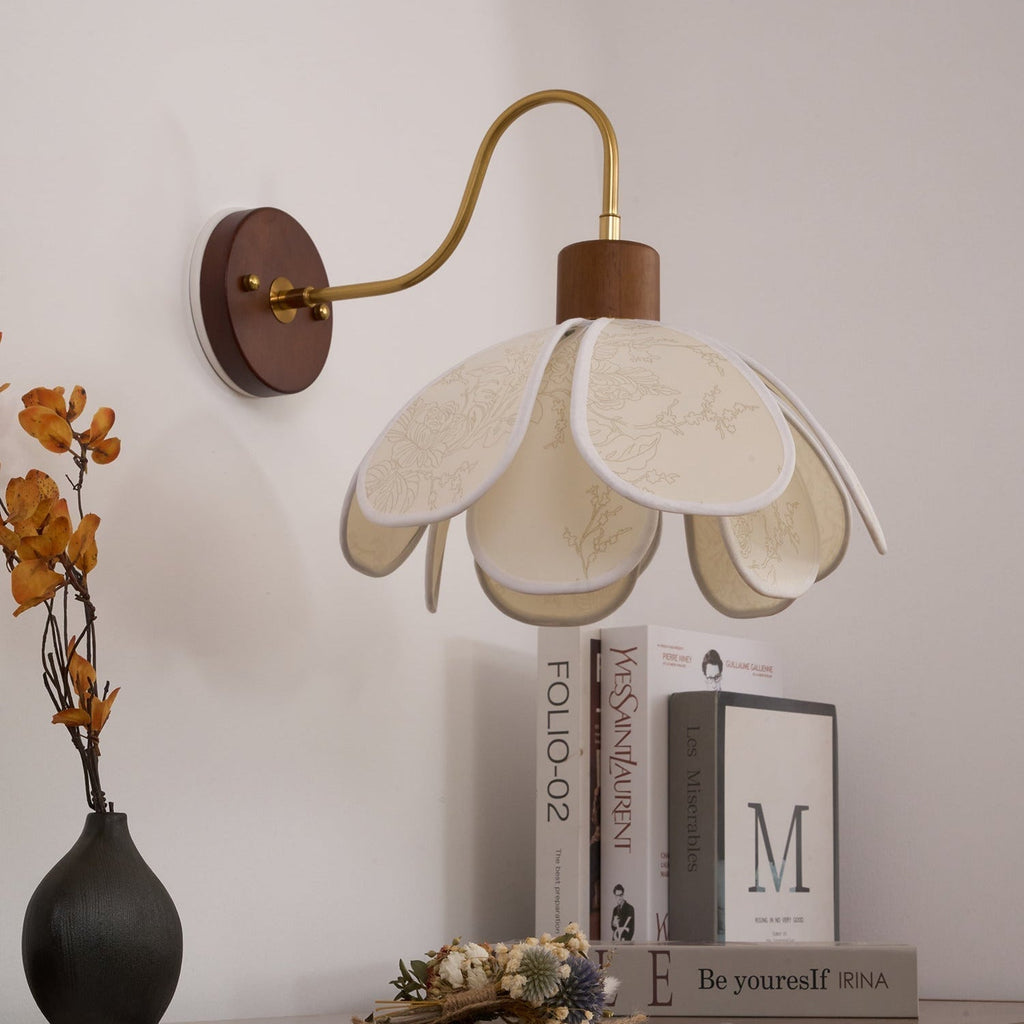 Yuki Wall Lamp Floral Wood Fabirc | ventumra