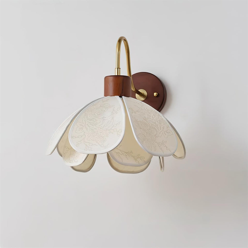 Yuki Wall Lamp Floral Wood Fabirc | ventumra
