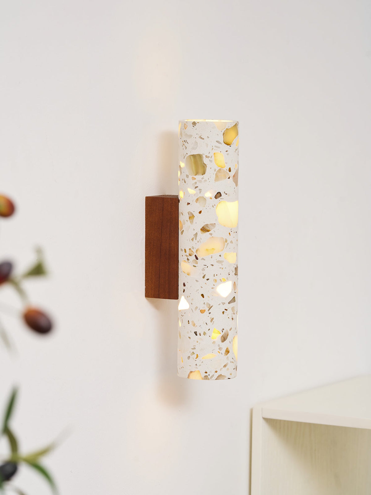 Terrazzo Cylinder -seinävalaisin | Ventumra