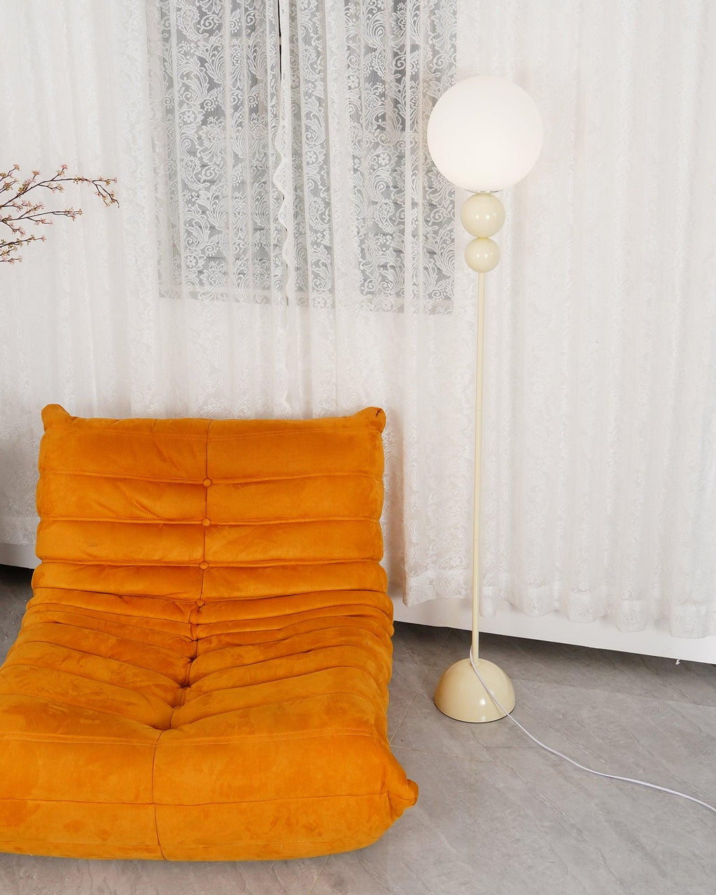 Lumara Floor Lamp in Metal and Glass with Modern Style
