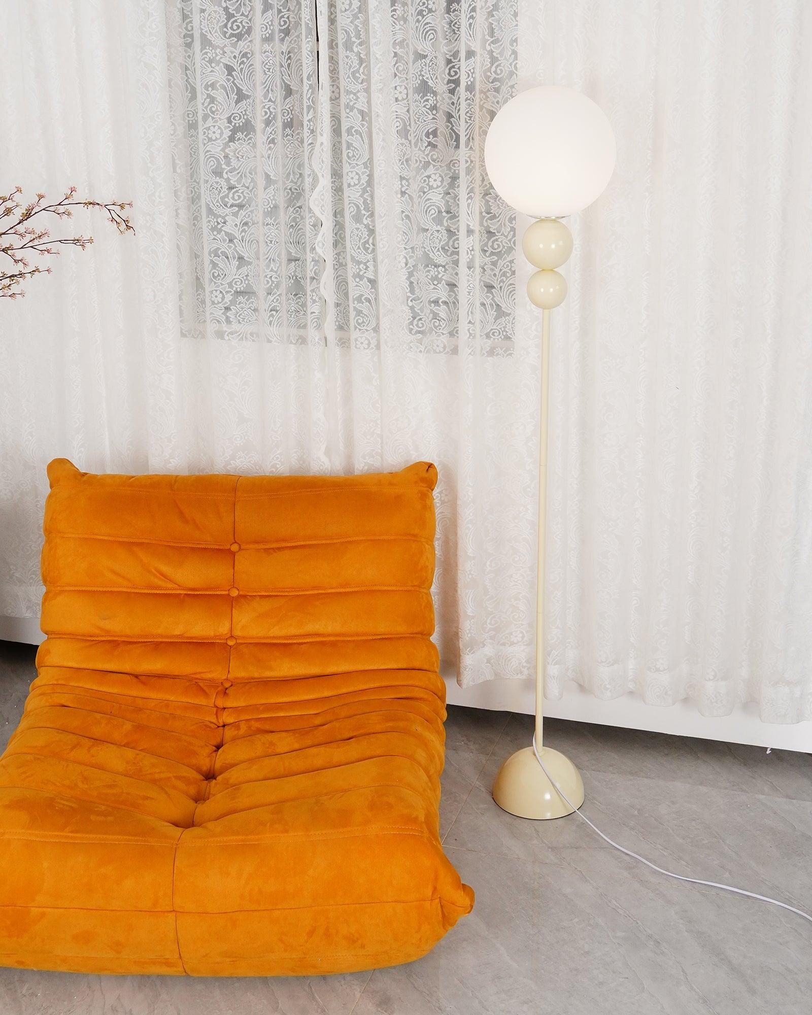 Lumara Floor Lamp in Metal and Glass with Modern Style