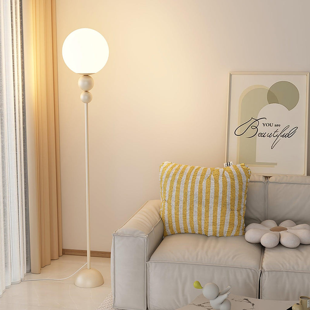 Lumara Floor Lamp in Metal and Glass with Modern Style