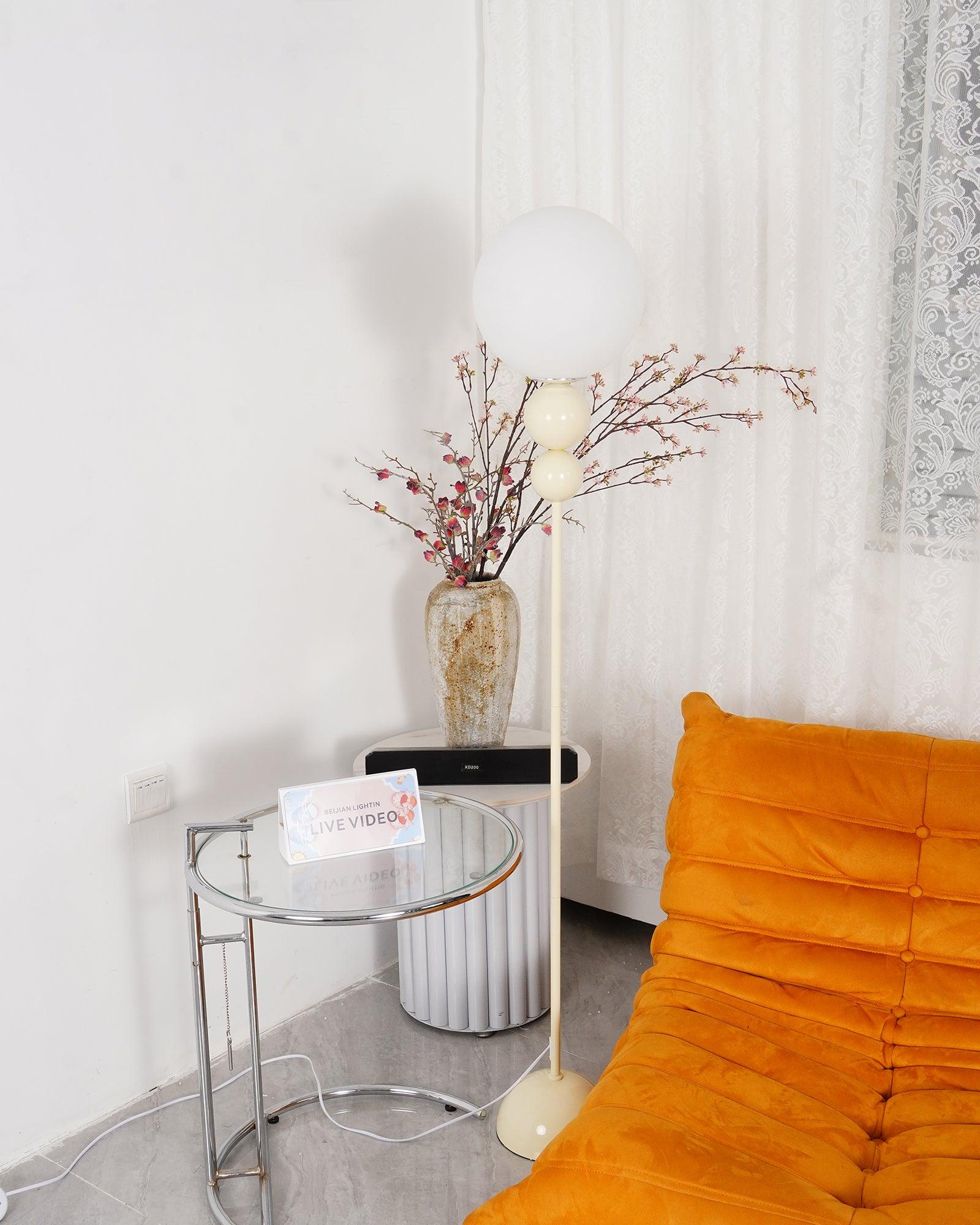 Lumara Floor Lamp in Metal and Glass with Modern Style
