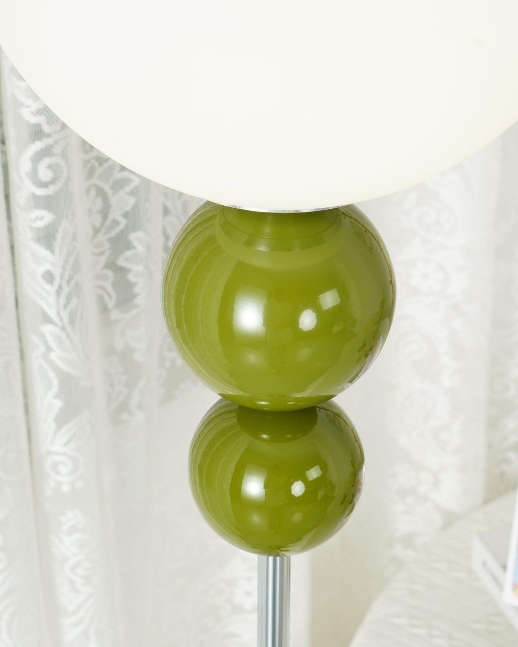 Lumara Floor Lamp in Metal and Glass with Modern Style