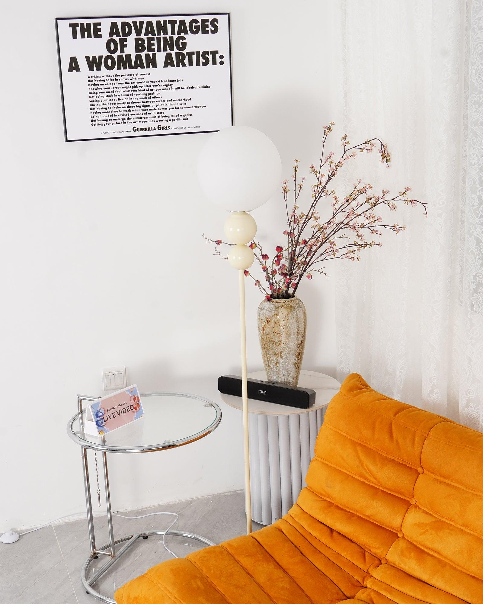 Lumara Floor Lamp in Metal and Glass with Modern Style