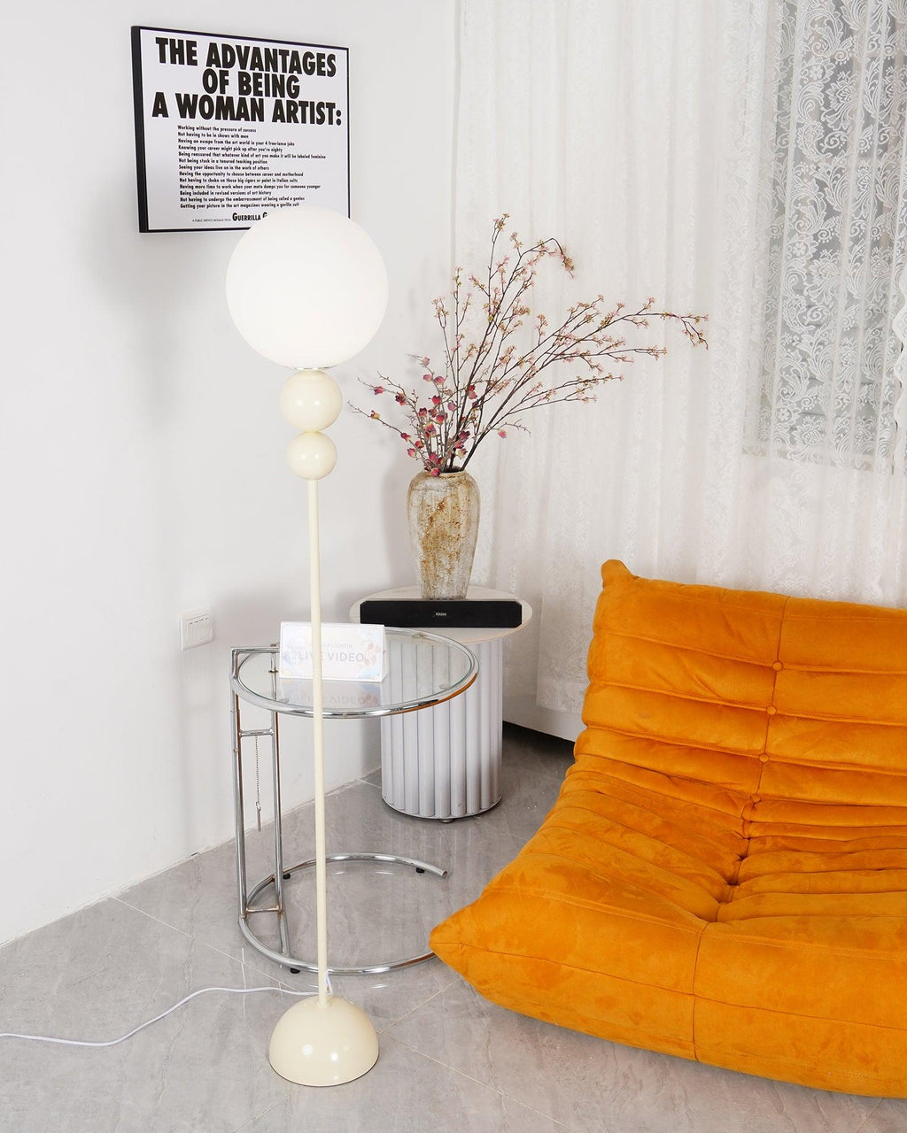 Lumara Floor Lamp in Metal and Glass with Modern Style