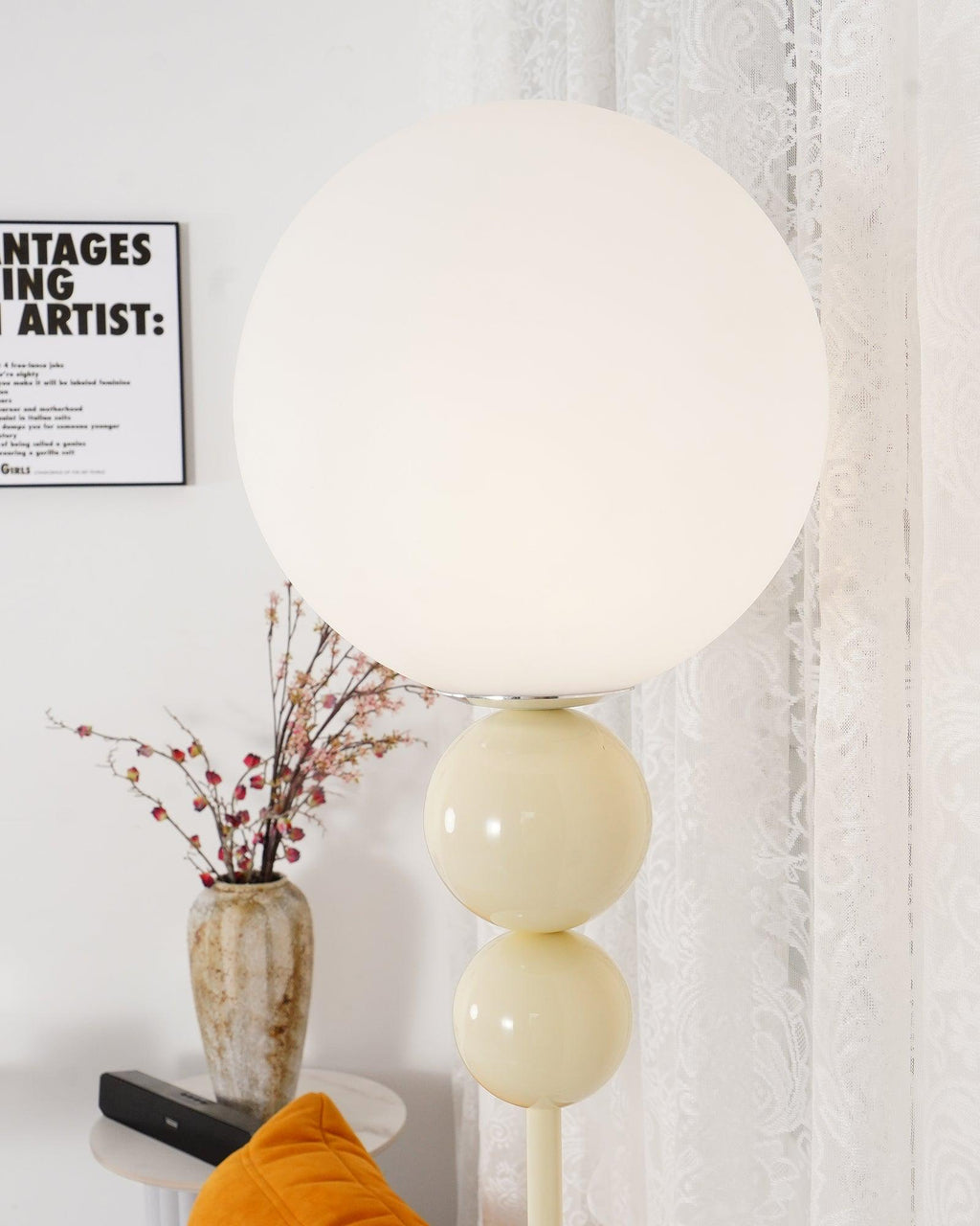Lumara Floor Lamp in Metal and Glass with Modern Style