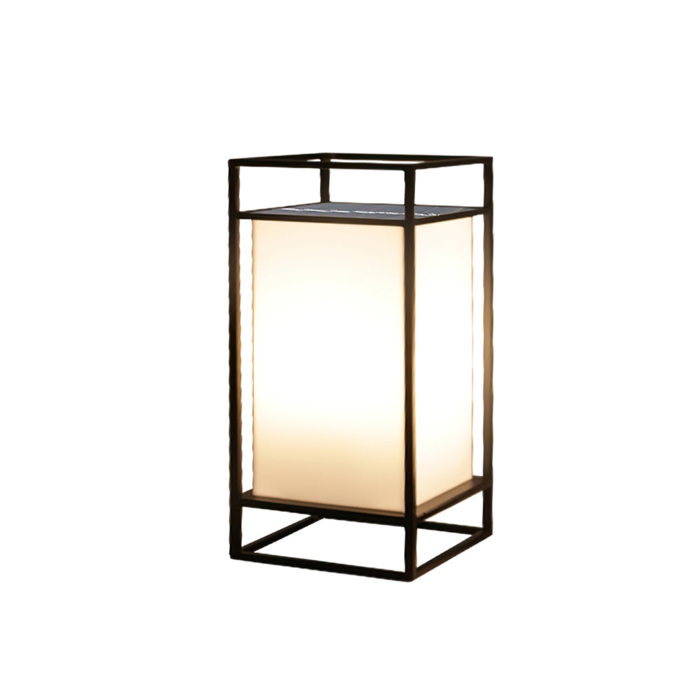 Architektoniczna lampa w formie latarni skrzynkowej | Ventumra