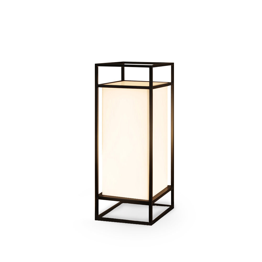 Architektoniczna lampa w formie latarni skrzynkowej | Ventumra