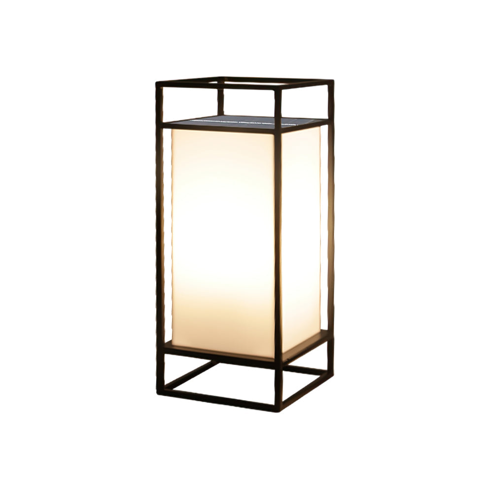 Architektoniczna lampa w formie latarni skrzynkowej | Ventumra